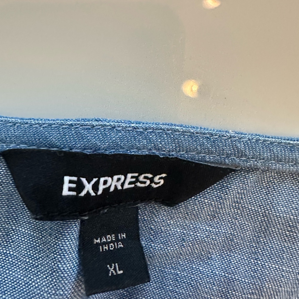 Express top - Picture 3 of 3